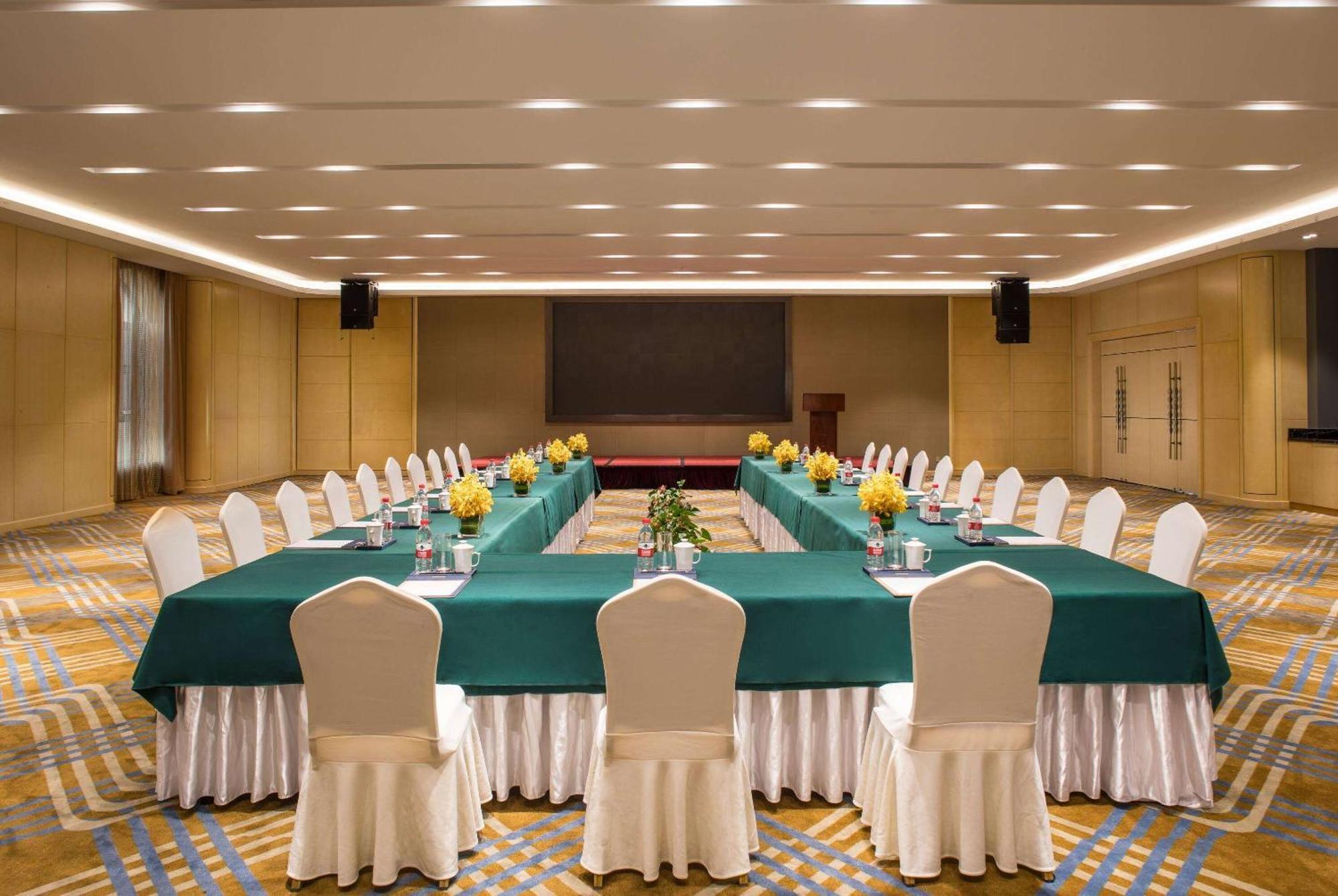 Wyndham Hangzhou East Экстерьер фото