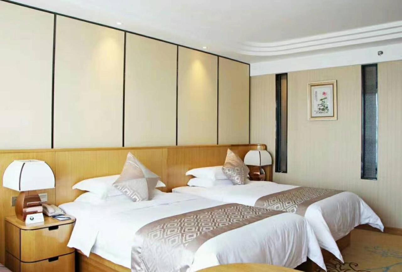 Wyndham Hangzhou East Экстерьер фото